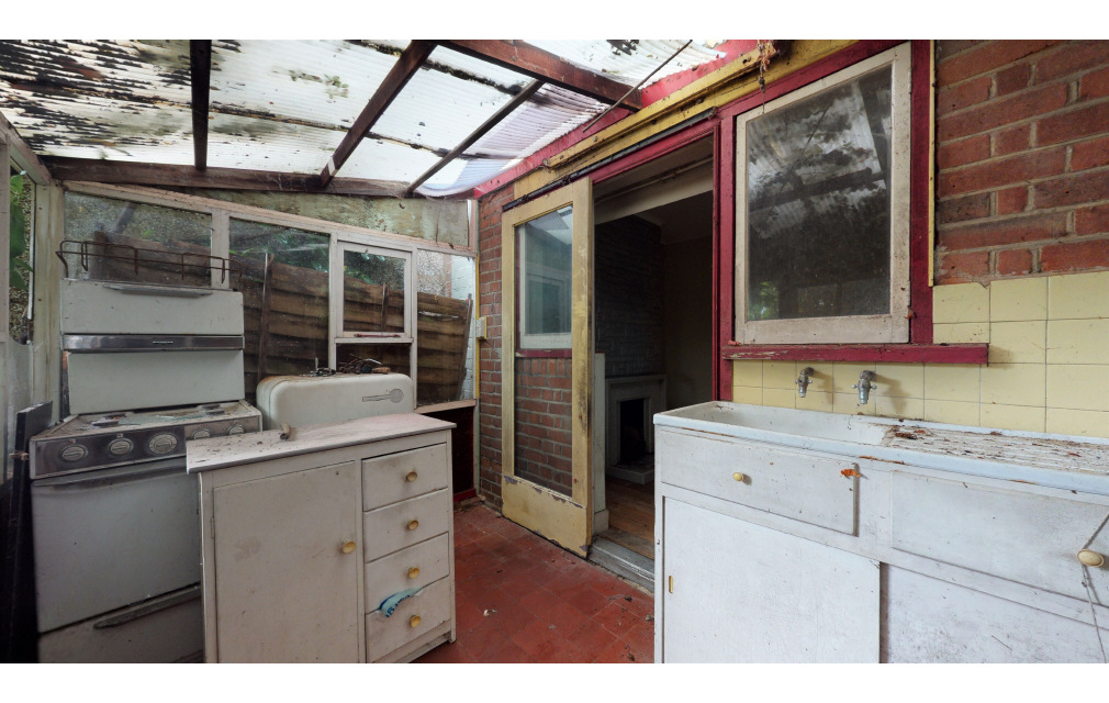 Harwood Avenue, Hornchurch, Essex, RM11 2NT
