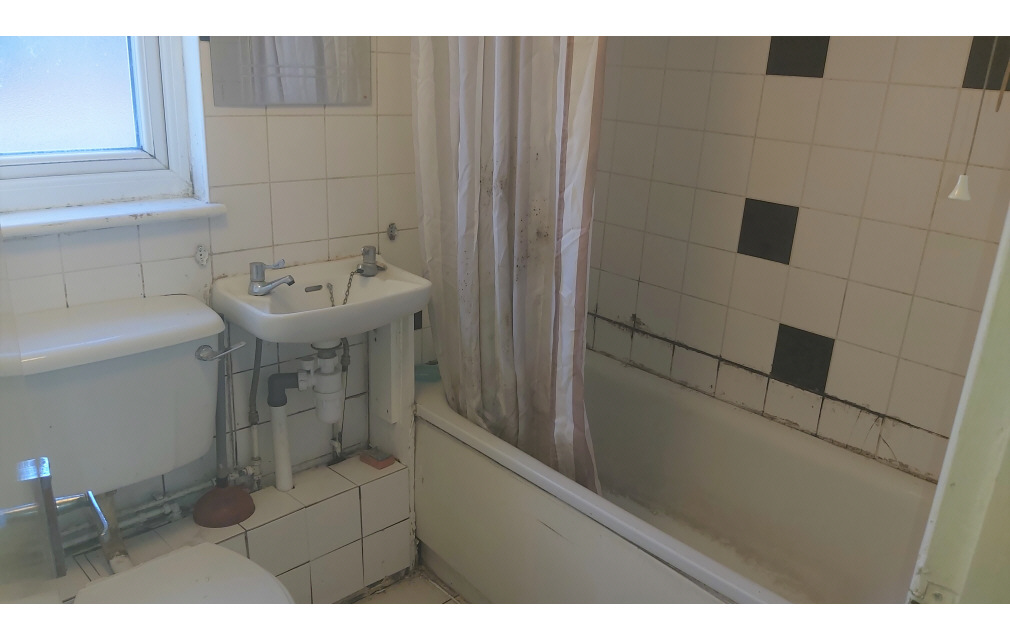 Balmoral Road, Gillingham, Kent, ME7 4PG