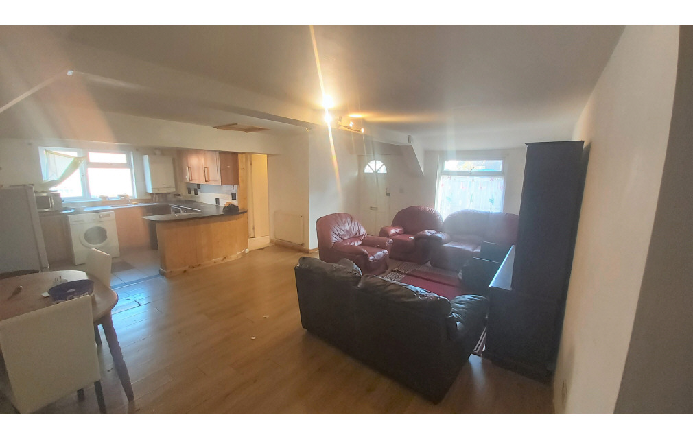Balmoral Road, Gillingham, Kent, ME7 4PG