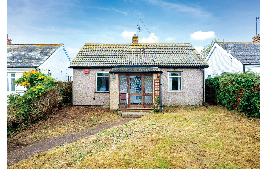 Glenbervie Drive, Herne Bay, Kent, CT6 6QL