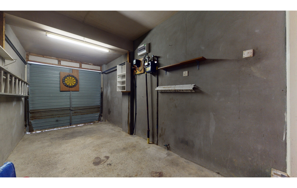 Normanhurst, Hutton, Brentwood, Essex, CM13 1BG