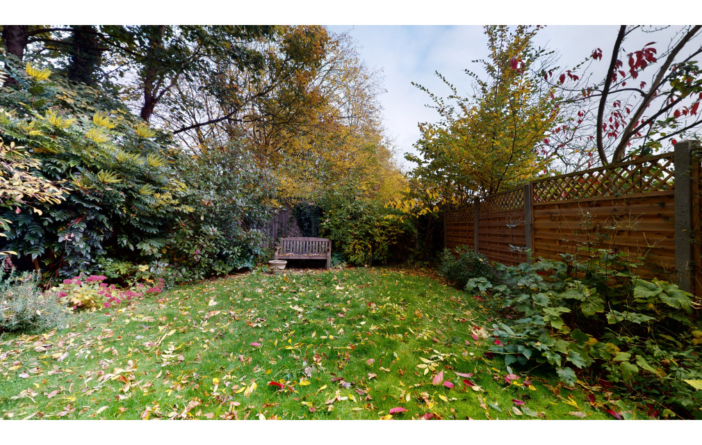 Normanhurst, Hutton, Brentwood, Essex, CM13 1BG