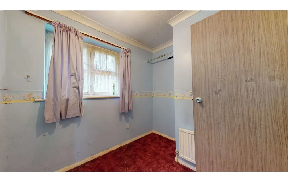 Curling Lane, Badgers Dene, Grays, Essex, RM17 5JJ