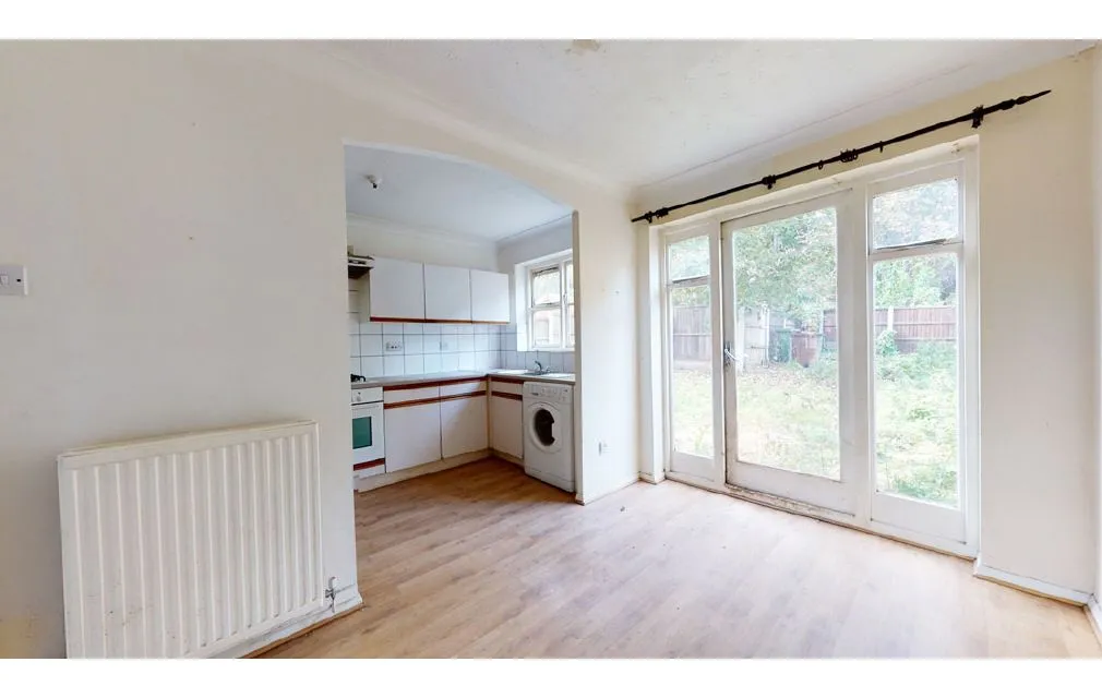 Curling Lane, Badgers Dene, Grays, Essex, RM17 5JJ