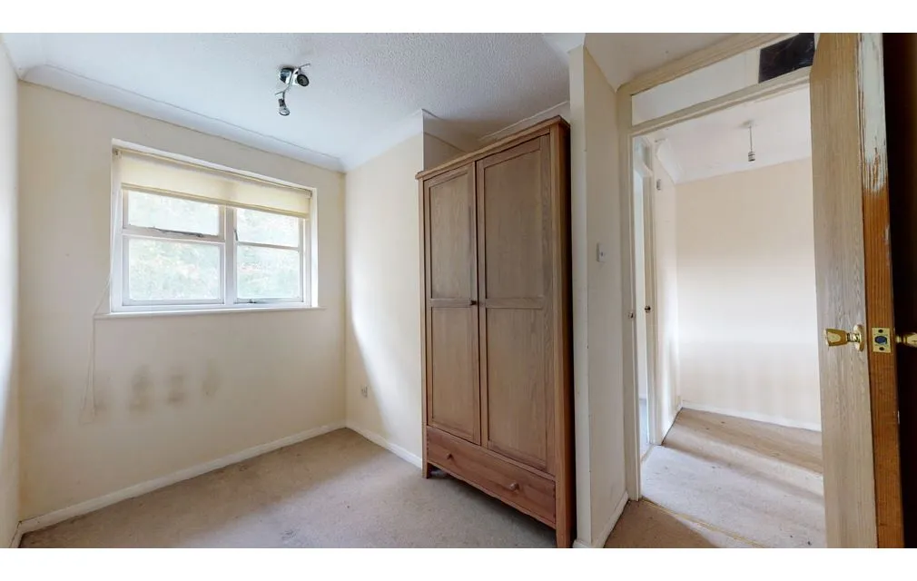 Curling Lane, Badgers Dene, Grays, Essex, RM17 5JJ