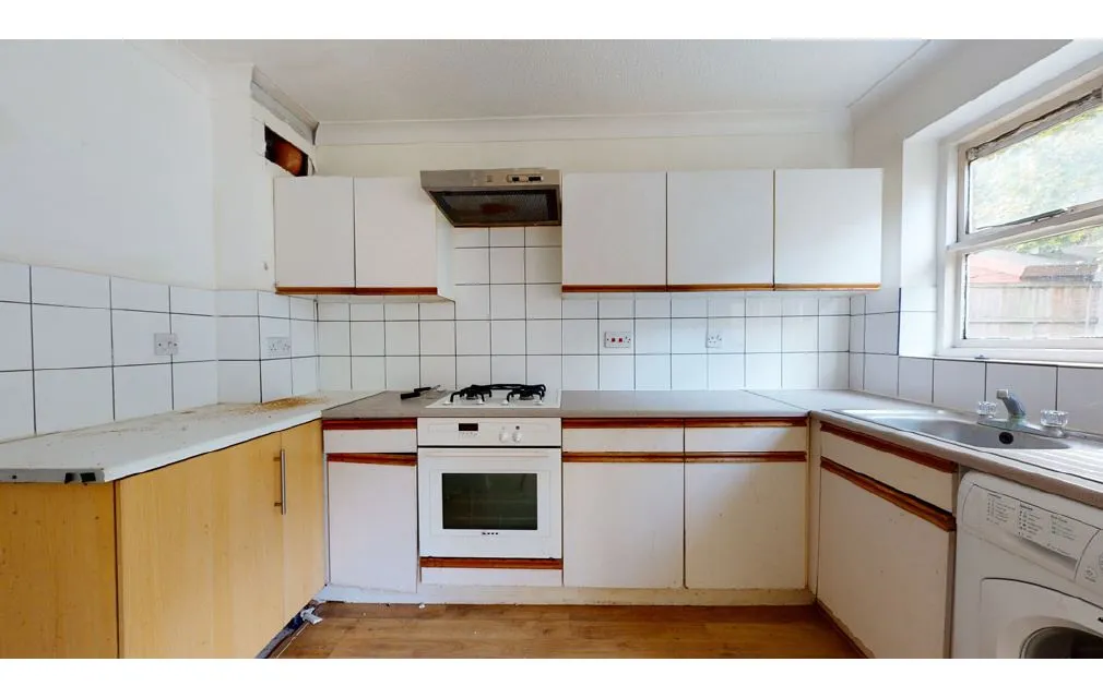 Curling Lane, Badgers Dene, Grays, Essex, RM17 5JJ