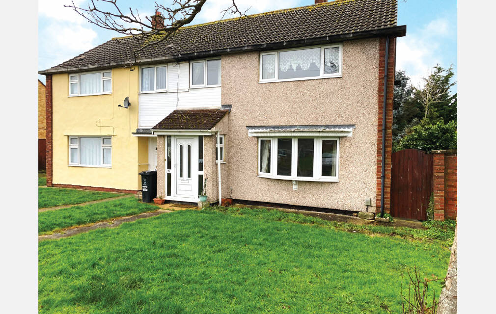 Silverton Road, Swindon, Wiltshire, SN3 2QB