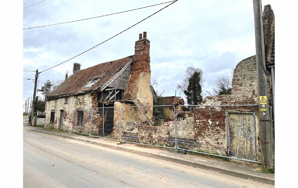Dovecote Road, Upwell, Wisbech, Cambridgeshire, PE14 9HB