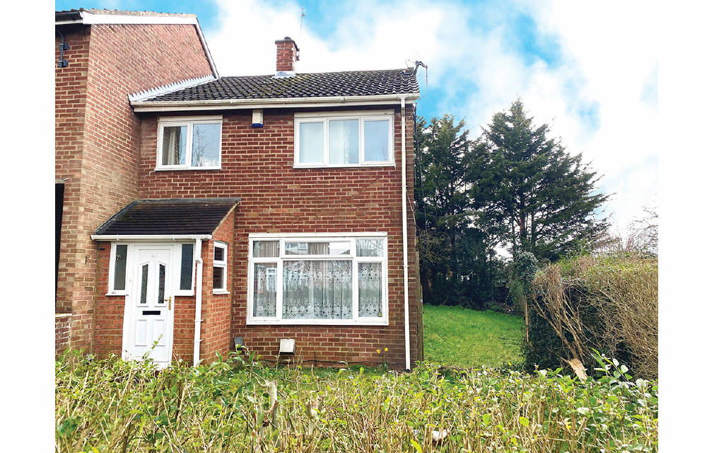Churchfield Road, Houghton Regis, Dunstable, Bedfordshire, LU5 5HN