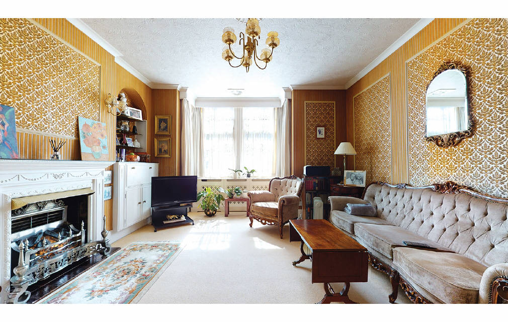 Huntingdon Road, London, N2 9DU