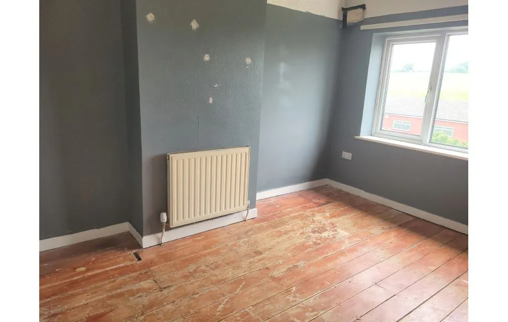 Meadowbank, Holywell, Clwyd, CH8 7EF
