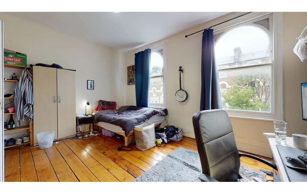 Digby Crescent, London, N4 2HS