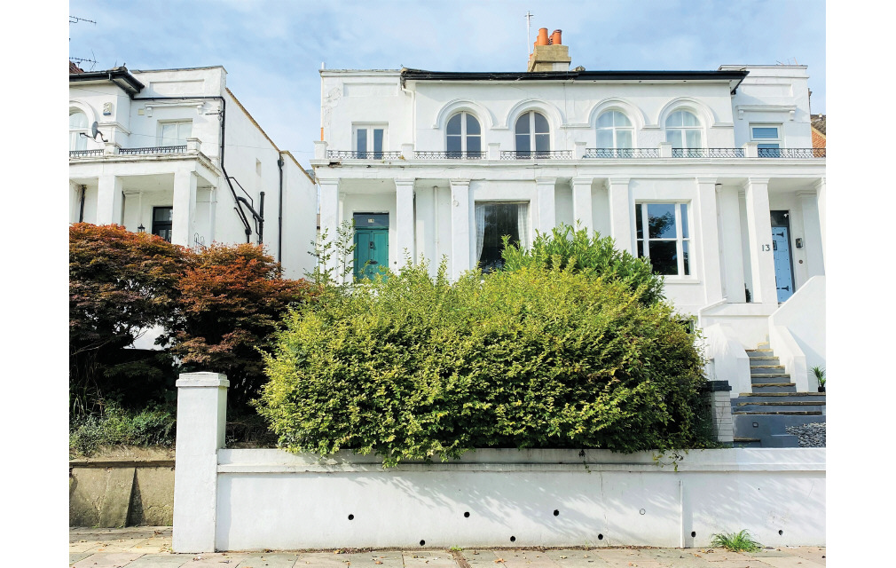Parrock Road, Gravesend, Kent, DA12 1PY