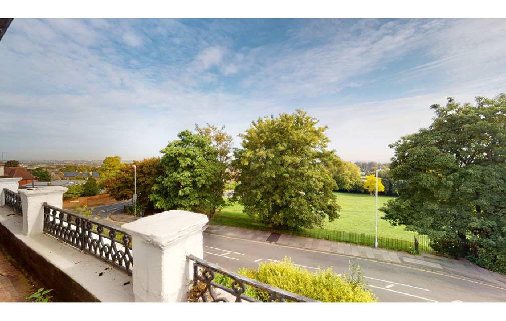 Parrock Road, Gravesend, Kent, DA12 1PY