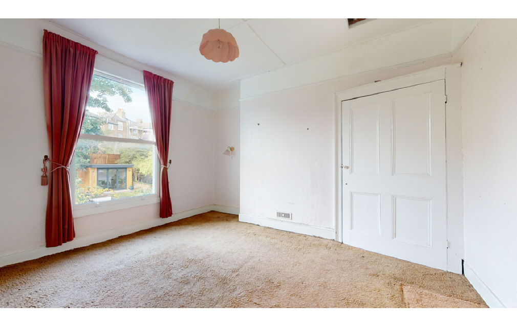 Parrock Road, Gravesend, Kent, DA12 1PY