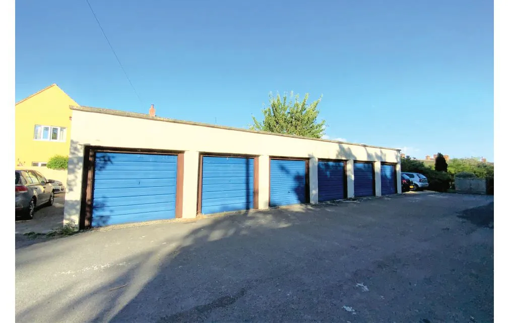 Welsford Avenue, Wells, Somerset, BA5 2HX