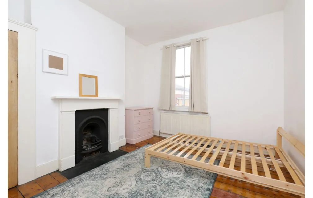 Digby Crescent, London, N4 2HS
