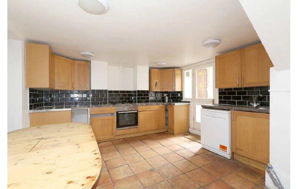 Digby Crescent, London, N4 2HS