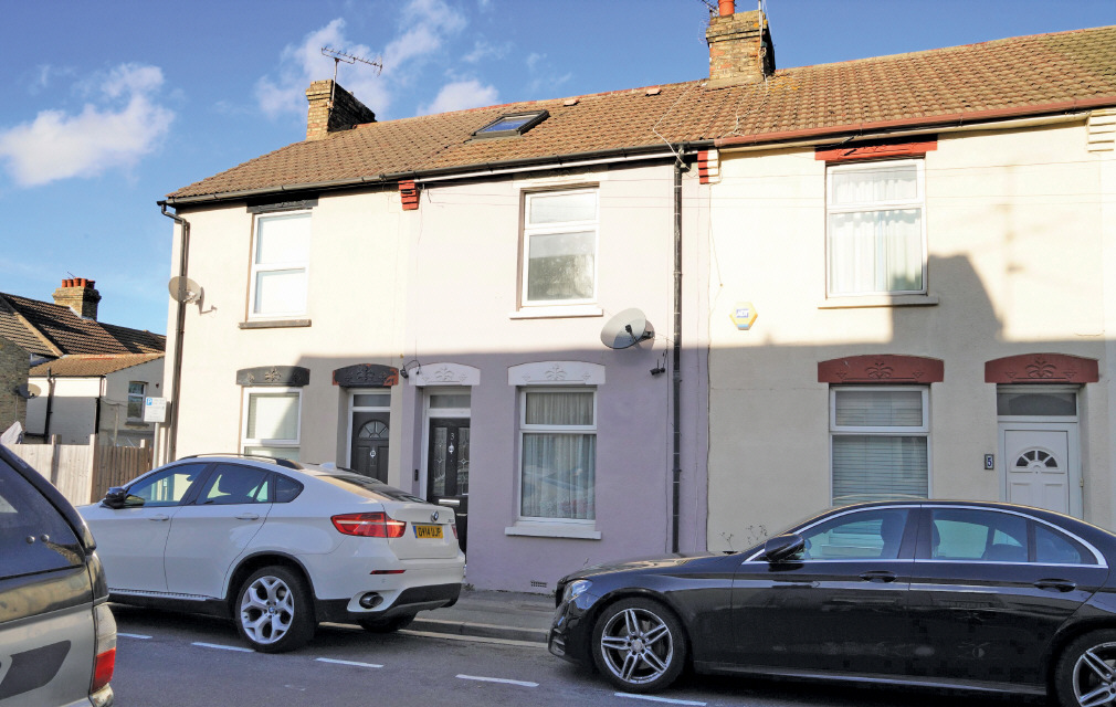 Pretoria Road, Gillingham, Kent, ME7 4ND