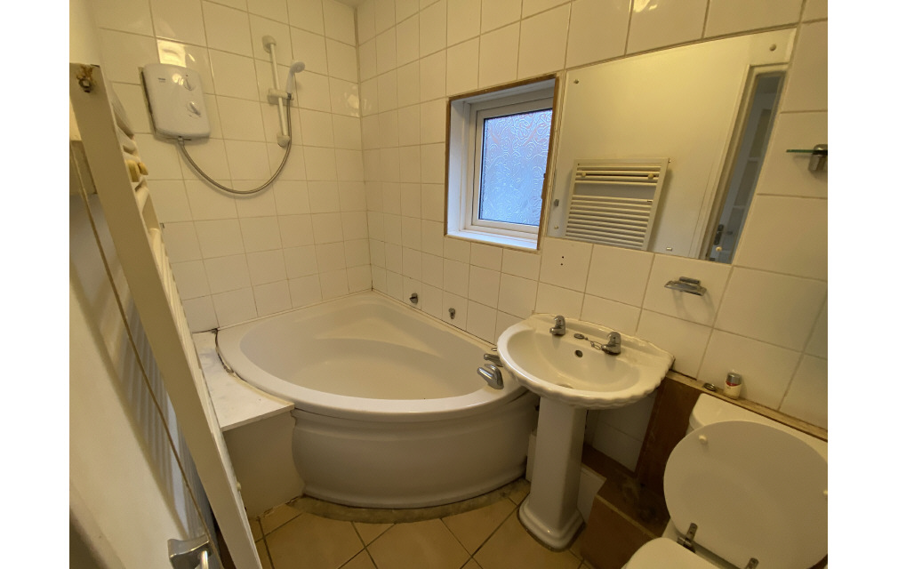 Boundary Road, Newbury, Berkshire, RG14 5RR