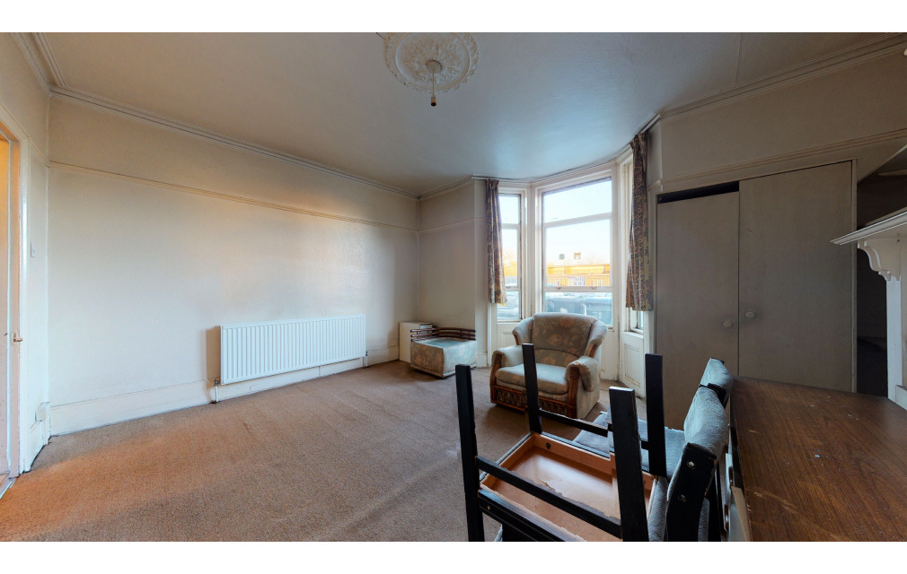 Selhurst Road, London, Croydon, SE25 6LH