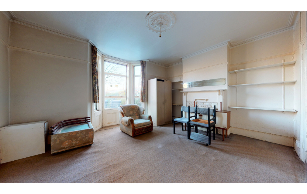 Selhurst Road, London, Croydon, SE25 6LH