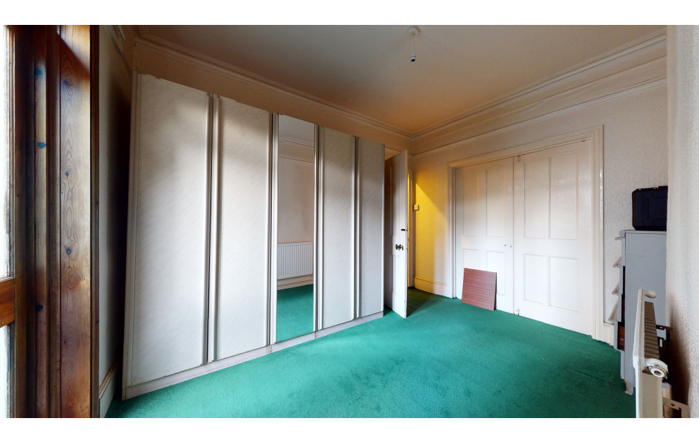 Selhurst Road, London, Croydon, SE25 6LH