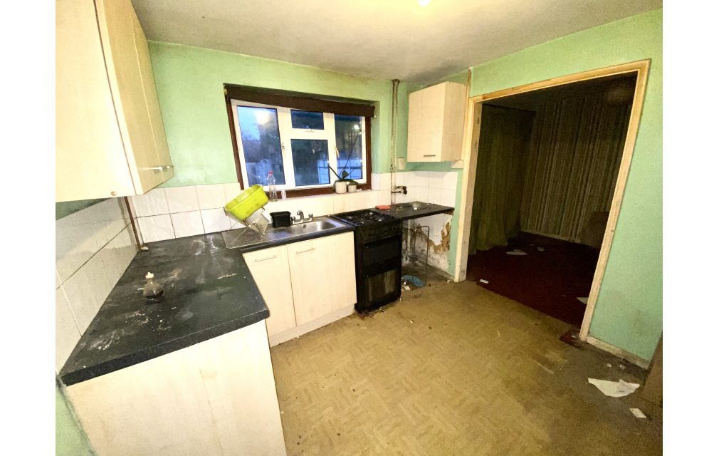Hook Road, Epsom, Surrey, KT19 8TX