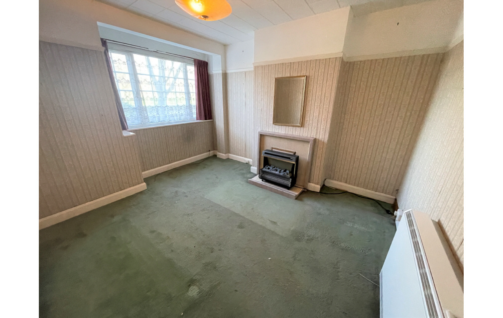 Mandeville Road, Northolt, Middlesex, UB5 4LX
