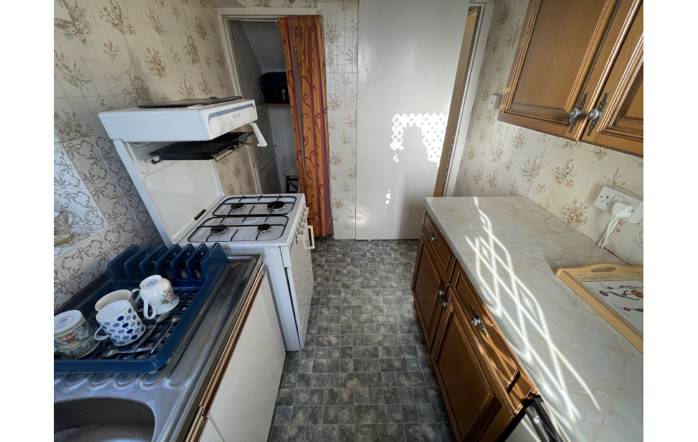 Mandeville Road, Northolt, Middlesex, UB5 4LX