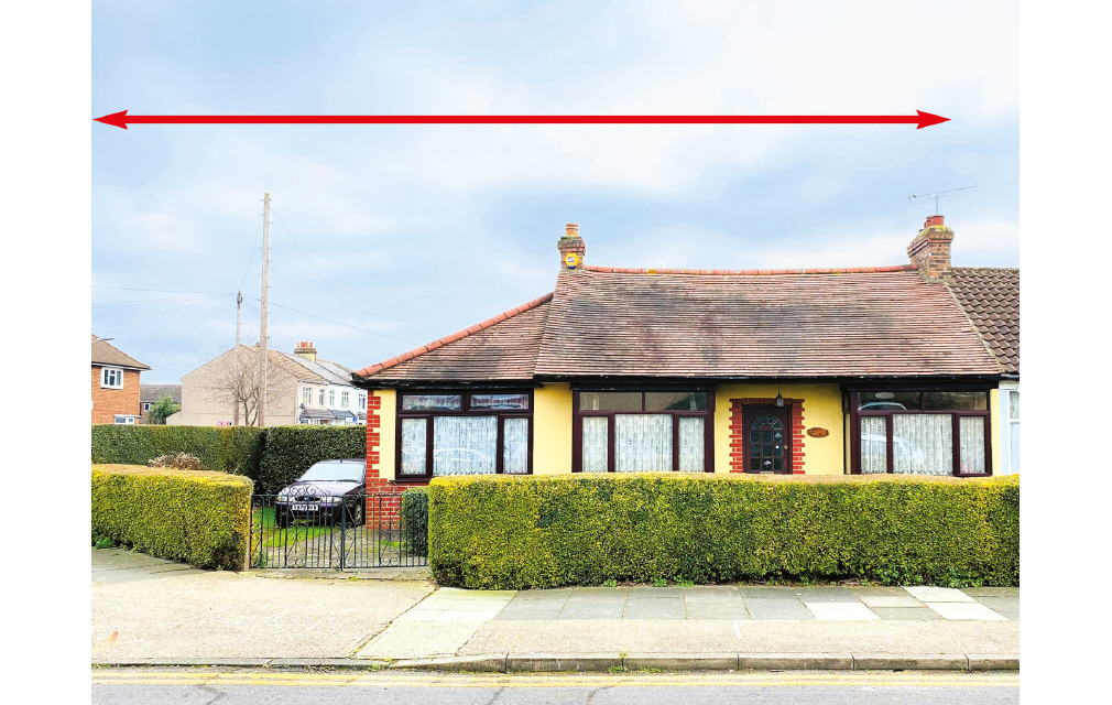 Cross Road, Mawneys, Romford, Essex, RM7 8HS