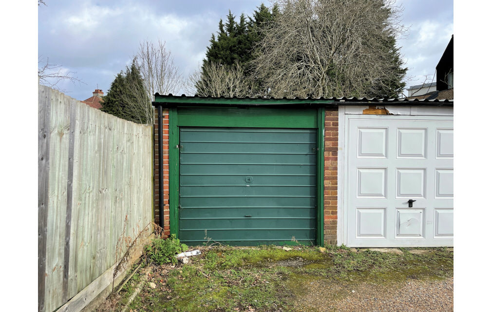 Rickmansworth Road, Pinner, Harrow, HA5 3TW