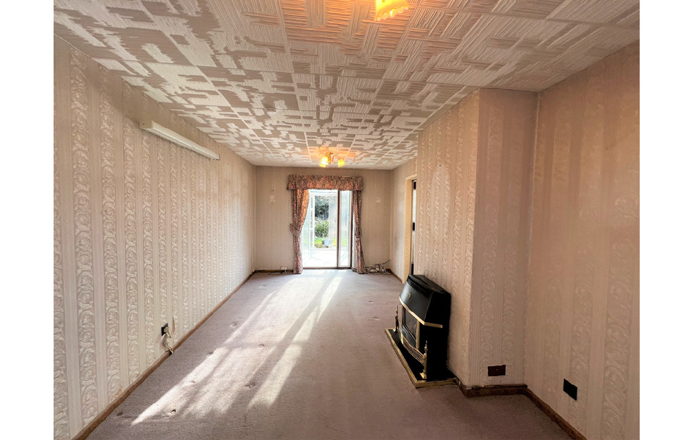 Cloverlands, Crawley, West Sussex, RH10 8EH