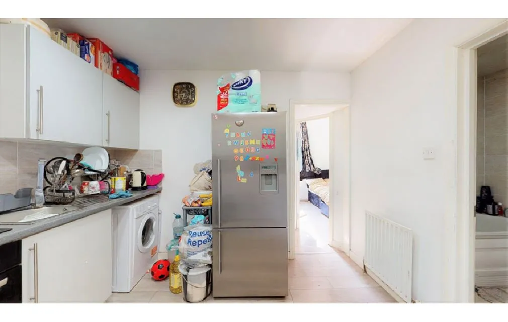 Barking Road, London, E13 8EE