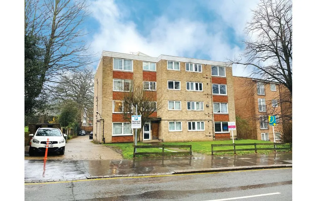 Bramley Hill, South Croydon, Surrey, CR2 6LY
