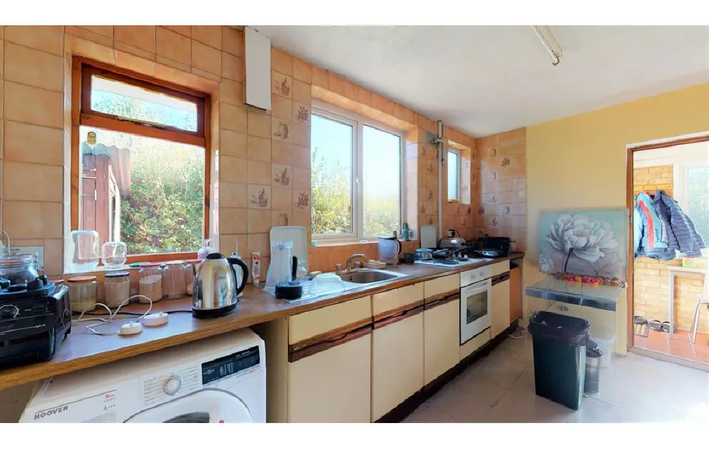 Walton Way, London, W3 0AW