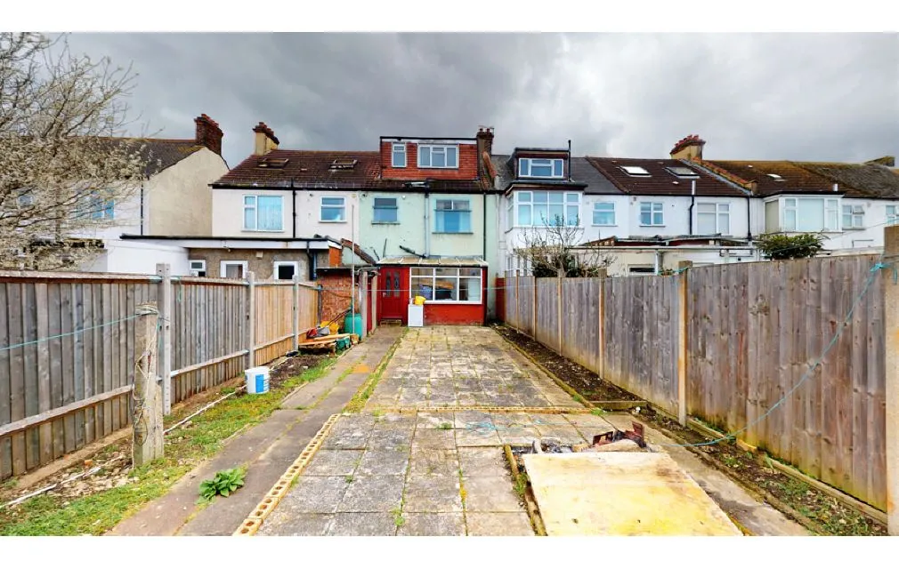 Brigstock Road, Thornton Heath, Surrey, CR7 7JF