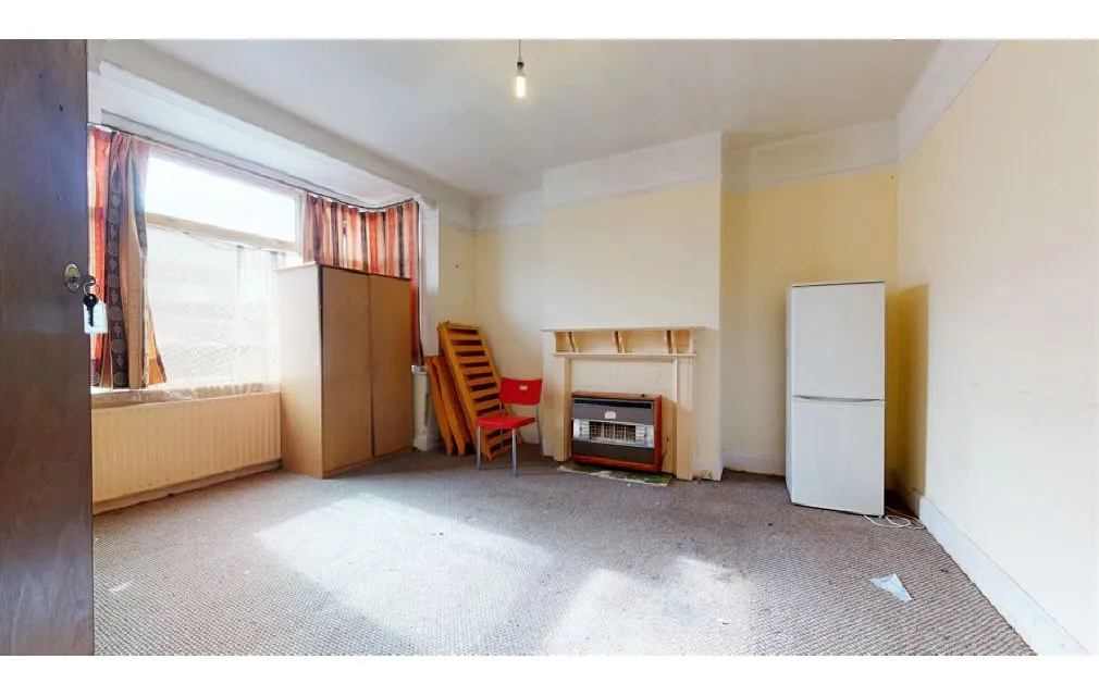Brigstock Road, Thornton Heath, Surrey, CR7 7JF