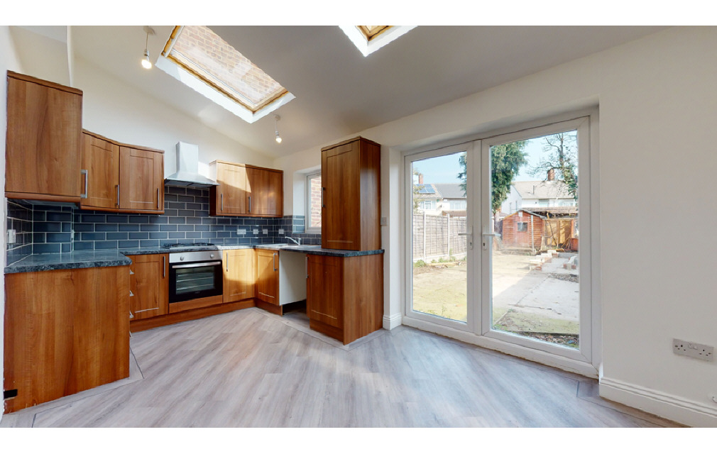 Warwick Road, London, E17 5NP