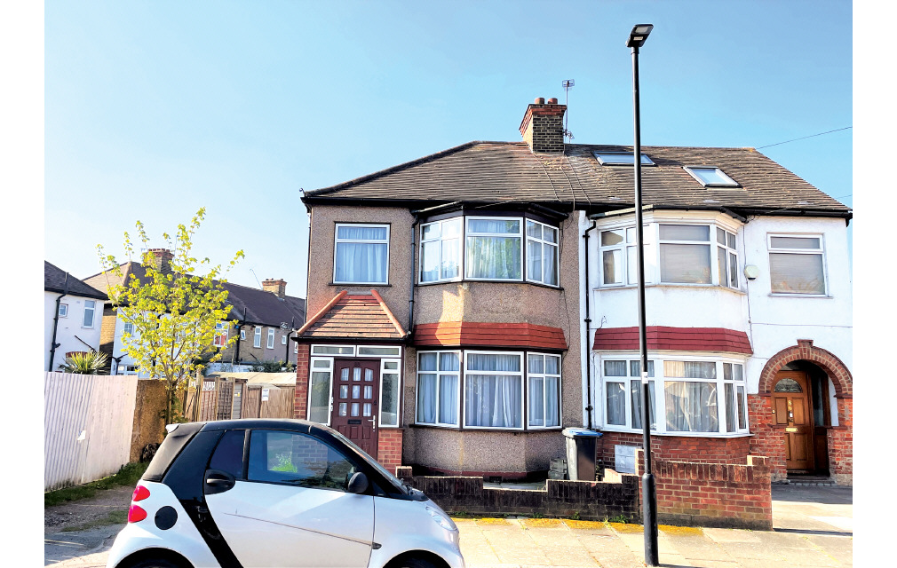 Alberta Road, Enfield, Middlesex, EN1 1JA