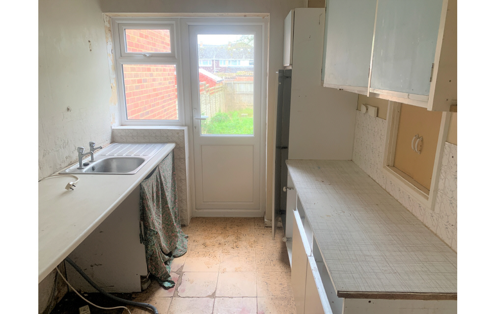 Giles Road, Tadley, Hampshire, RG26 3RR