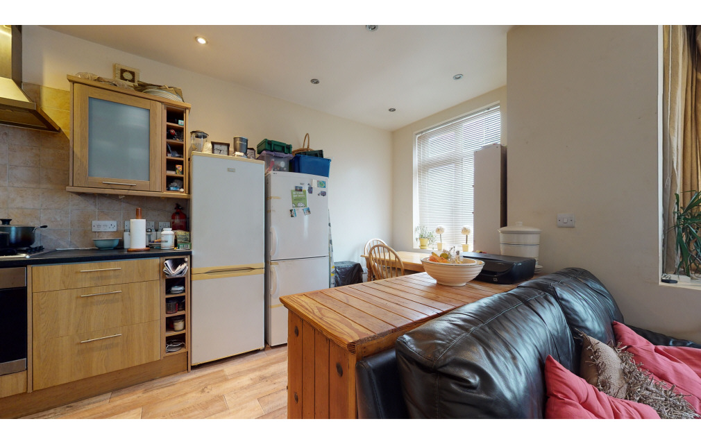 Brighton Road, Coulsdon, Croydon, CR5 2BA