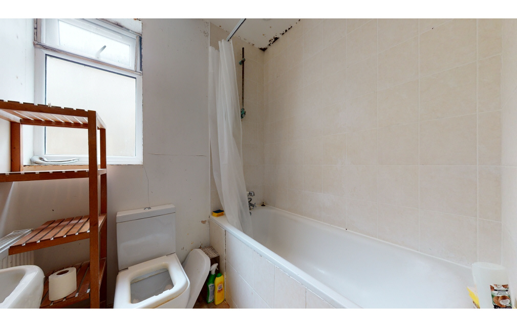 Brighton Road, Coulsdon, Croydon, CR5 2BA