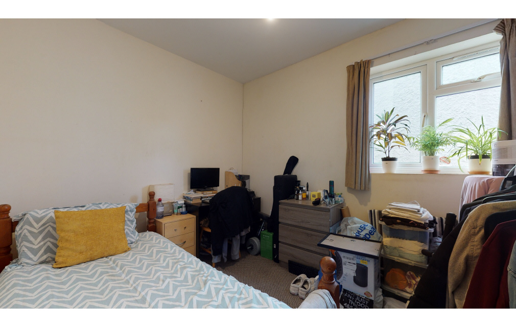Brighton Road, Coulsdon, Croydon, CR5 2BA