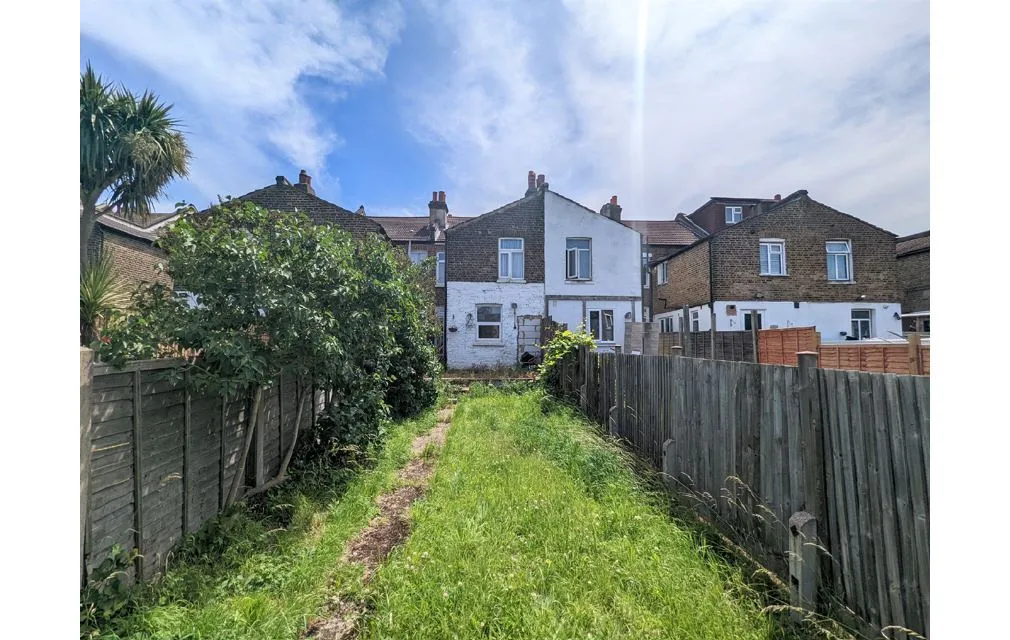 Burlington Road, Thornton Heath, Surrey, CR7 8PG