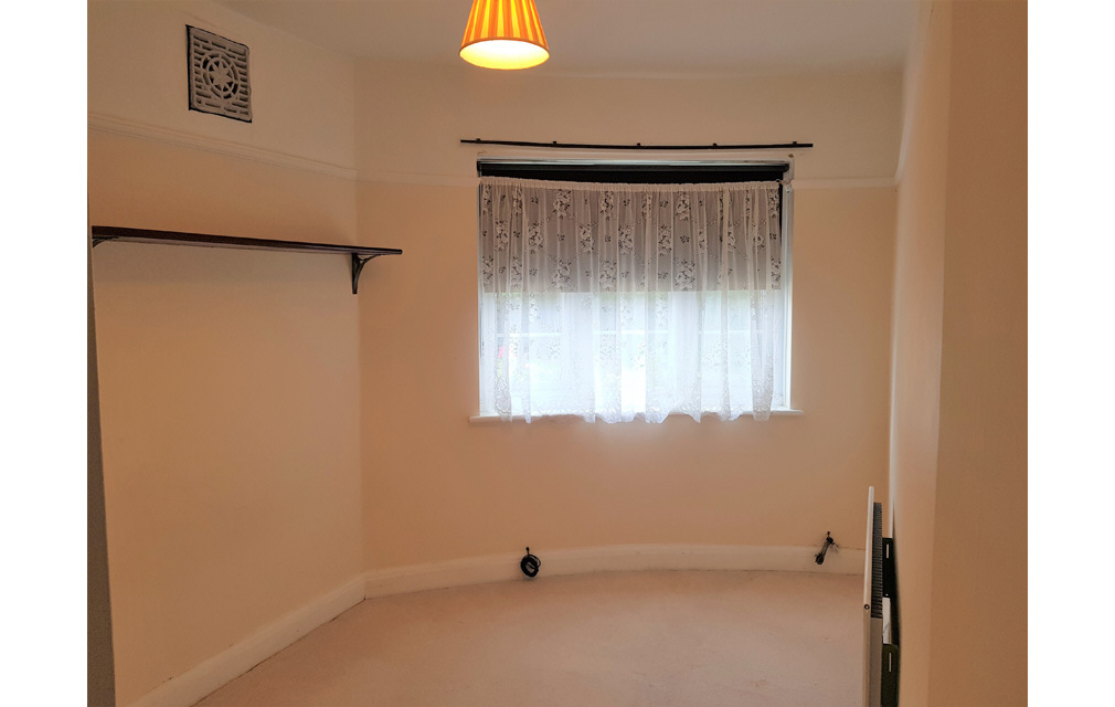 Selhurst Road, London, SE25 6LD