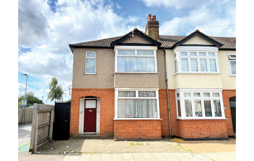 Marlborough Road, Romford, RM7 8AD