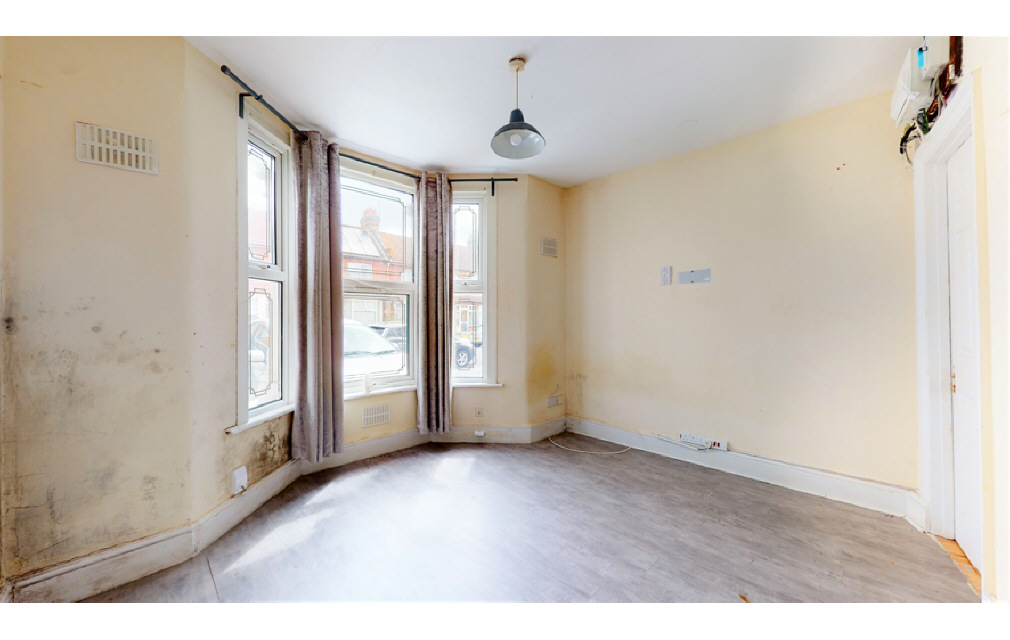 Westwood Road, Ilford, Essex, IG3 8SD