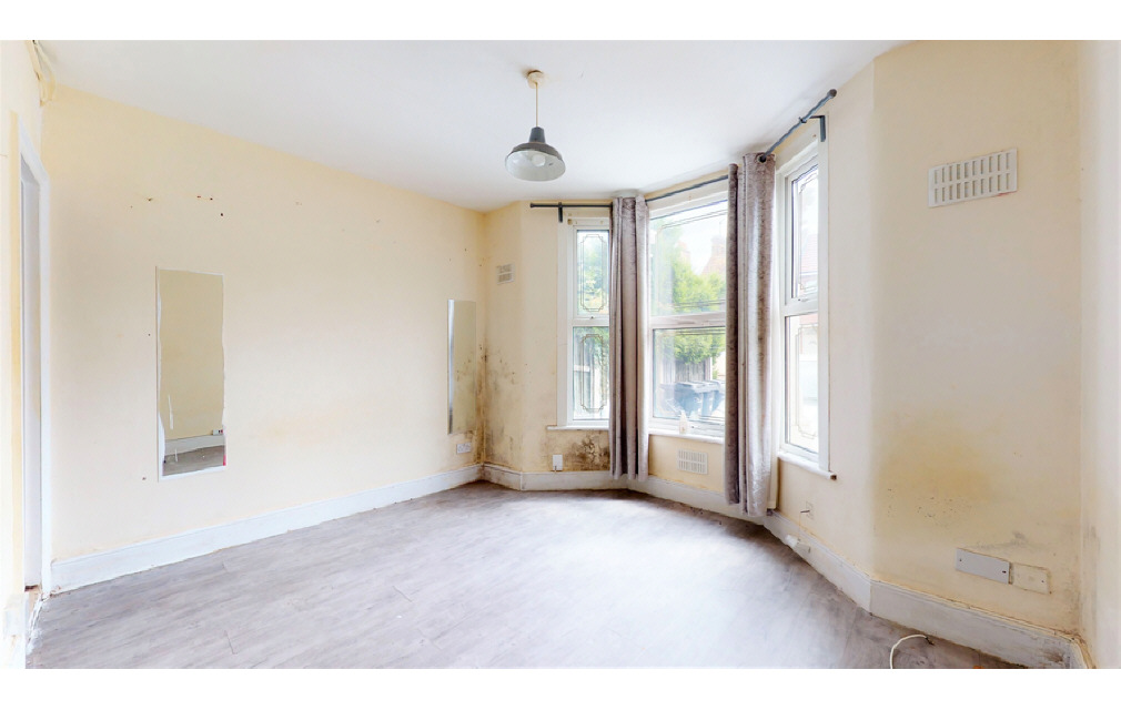 Westwood Road, Ilford, Essex, IG3 8SD