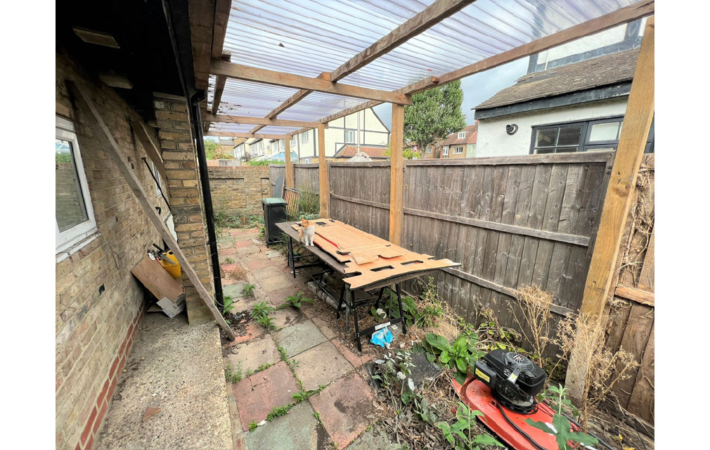 Fullers Road, London, E18 2QA